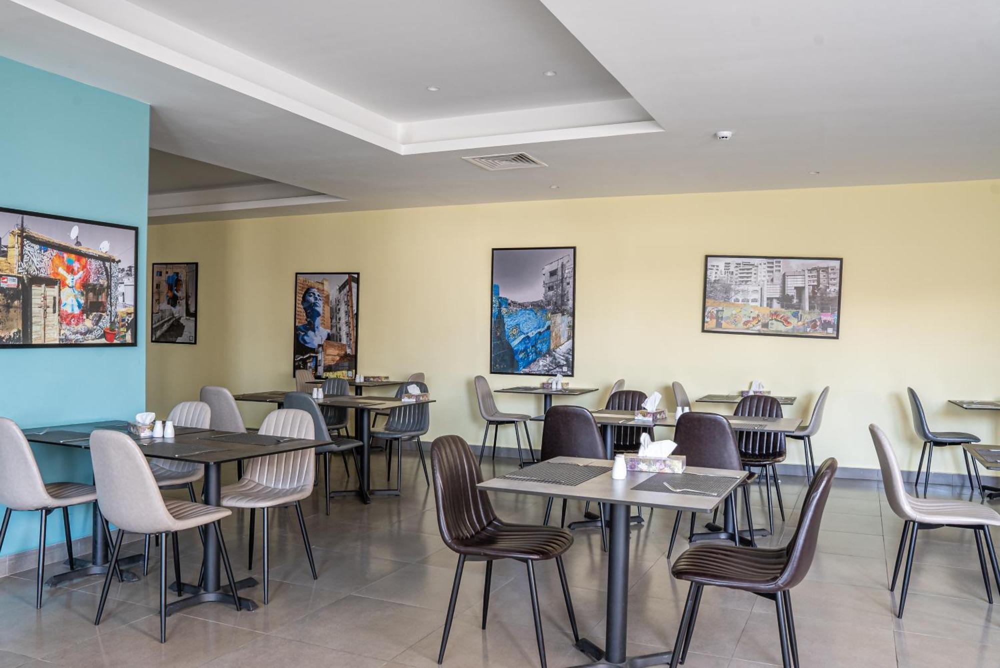 Liv Weibdeh Hotel Suites Amman Zewnętrze zdjęcie
