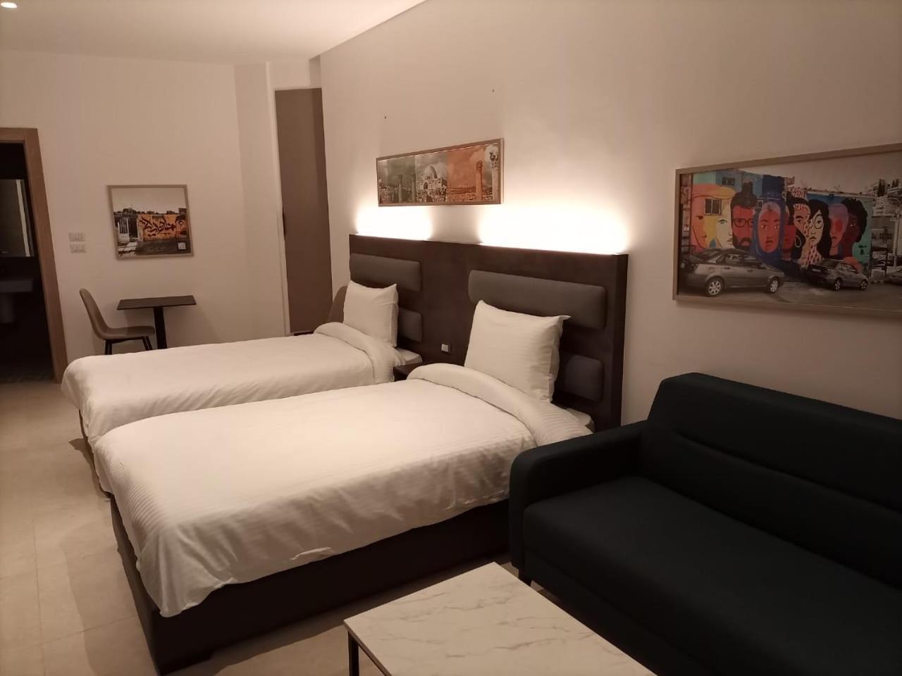 Liv Weibdeh Hotel Suites Amman Zewnętrze zdjęcie