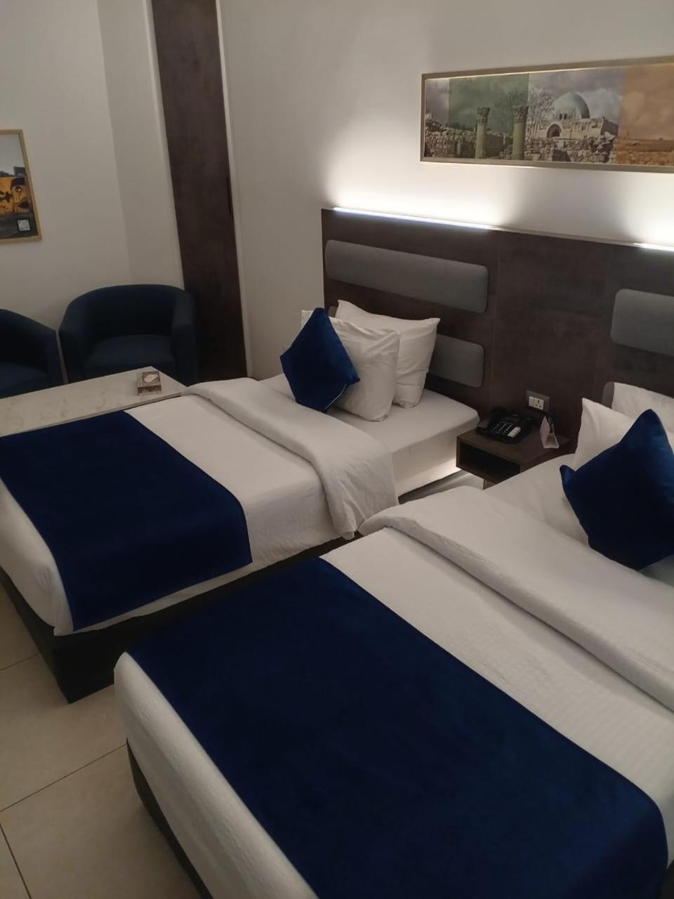 Liv Weibdeh Hotel Suites Amman Zewnętrze zdjęcie
